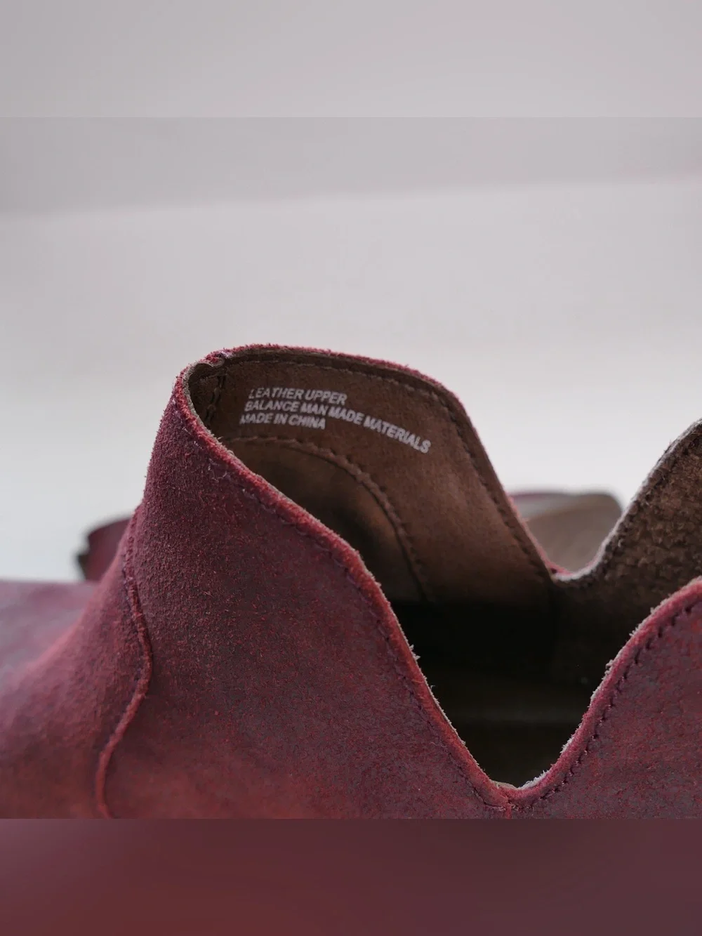 Born Kerri Leather Ankle Booties Women’s Size 7.5 Burgundy Distressed.
